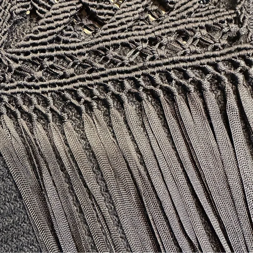 Ralph Lauren Collection Black Silk Hand Knit Fringe Trimmed Long Sleeve Sweater - Picture 4 of 16